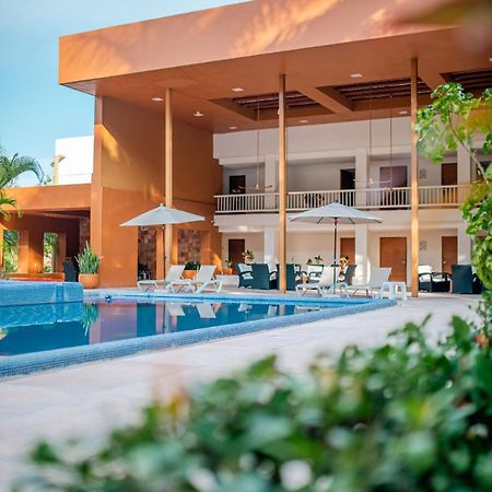 Hotel Ixzi Plus Икстапа Экстерьер фото