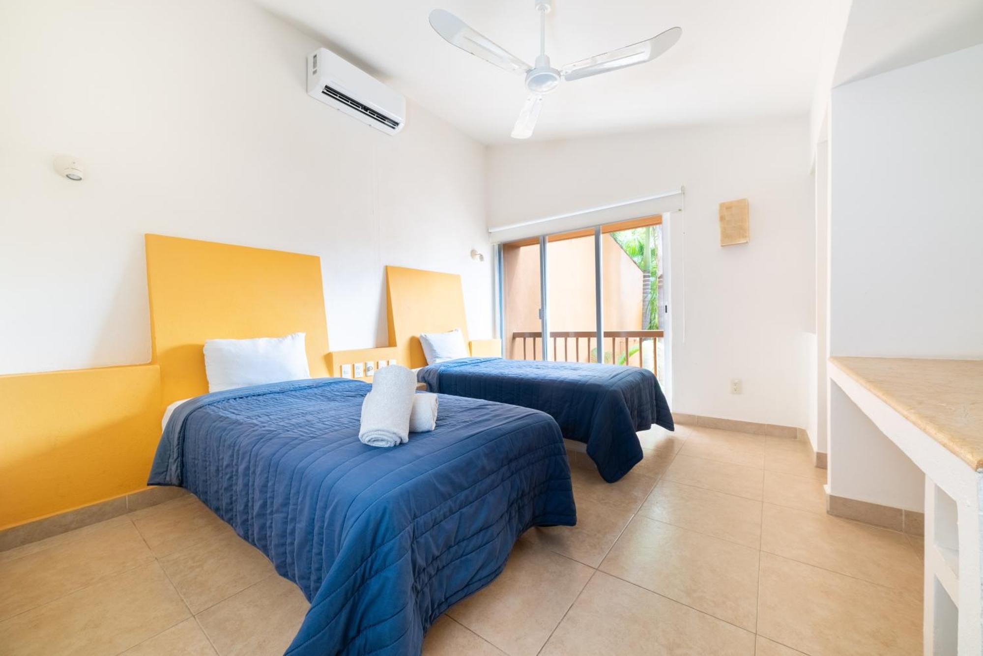Hotel Ixzi Plus Икстапа Экстерьер фото